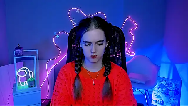 JuneWoods online show from 6, 3, 2026