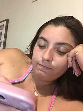 Snapshot of larj021bb chatting on 25, 2, 2026 larj021bb online show from 25, 2, 2026