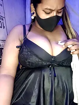 Hot Girl Dimple online show from 13, 10, 2025