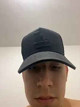 Snapshot of cristyan_arias chatting on 1, 12, 2025 cristyan arias online show from 1, 12, 2025