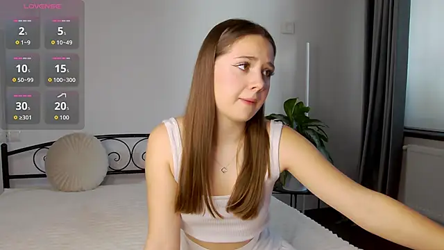 Snapshot of KariDollar chatting on 24, 11, 2025 KariDollar online show from 24, 11, 2025