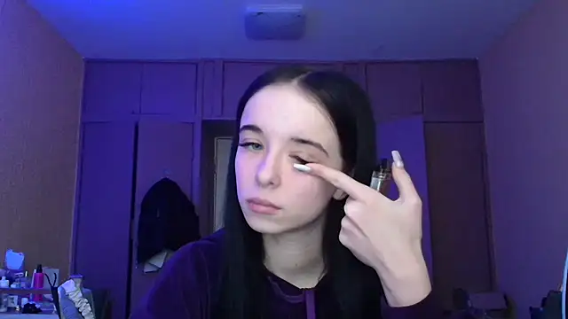 Emilia Light online show from 26, 3, 2026