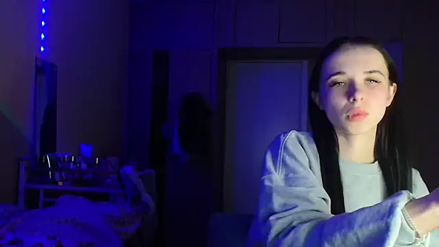 Emilia Light online show from 26, 3, 2026