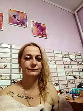 Snapshot of KelsiDylan chatting on 15, 2, 2026 KelsiDylan online show from 15, 2, 2026