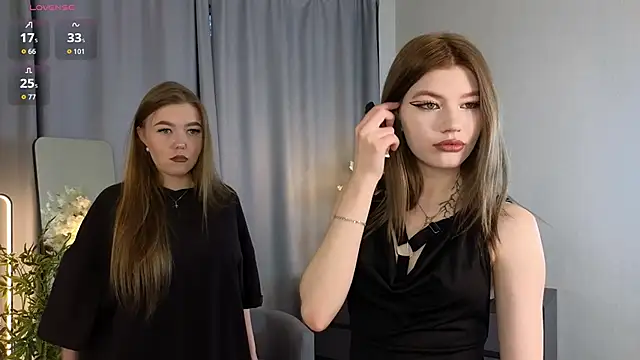 TwixieGuo online show from 14, 11, 2025