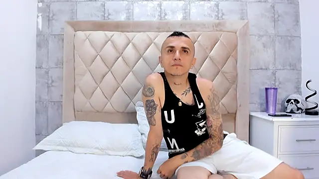 CharlotteAndSimon online show from 1, 10, 2025