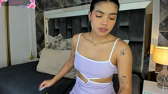 NaylaGrey online show from 19, 2, 2026