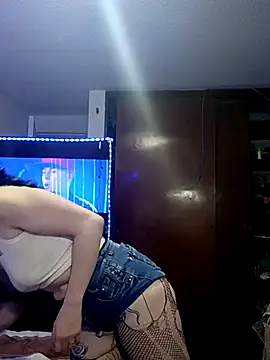 Snapshot of pinklajokr chatting on 5, 12, 2025 pinklajokr online show from 5, 12, 2025