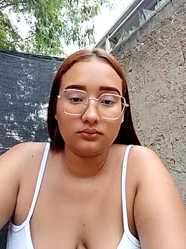 young dairy01 online show from 12, 2, 2026