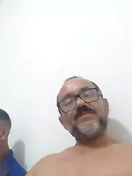 Iron e Velvet online show from 10, 1, 2026