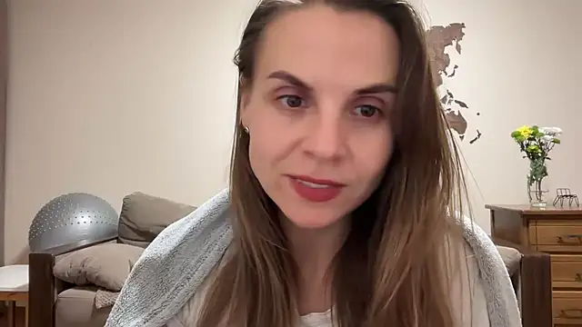 Snapshot of AnnieLove7722 chatting on 13, 11, 2025 AnnieLove7722 online show from 13, 11, 2025