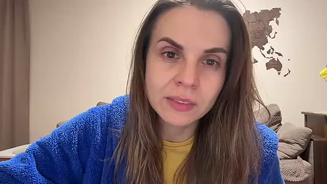 Snapshot of AnnieLove7722 chatting on 21, 11, 2025 AnnieLove7722 online show from 21, 11, 2025