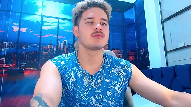 AlexPiersss online show from 13, 10, 2025