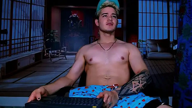 AlexPiersss online show from 12, 11, 2025