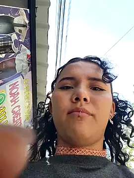 Snapshot of _TOMOE chatting on 23, 10, 2025 TOMOE online show from 23, 10, 2025