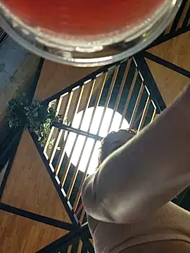 Snapshot of _TOMOE chatting on 7, 11, 2025 TOMOE online show from 7, 11, 2025