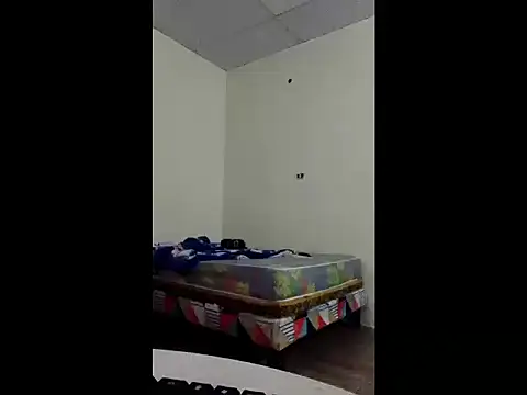 alejandro-18cm online show from 3, 12, 2025