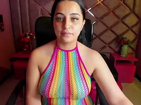 Snapshot of ValerySwett__ chatting on 5, 10, 2025 ValerySwett online show from 5, 10, 2025