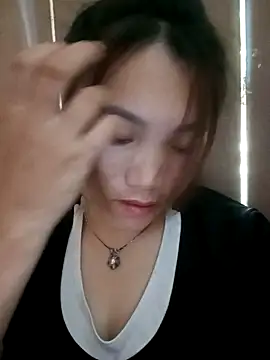 min-xinh online show from 18, 10, 2025