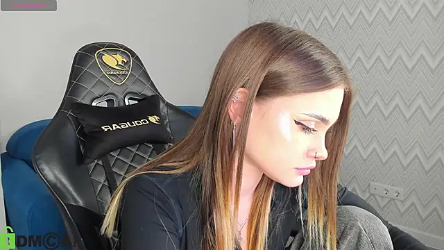 KarinaBroks online show from 24, 11, 2025