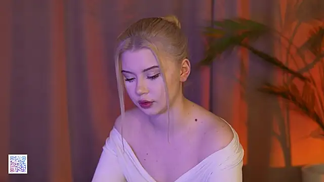 AshleyNikoo online show from 24, 11, 2025