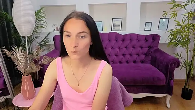 Emilly  Grey online show from 31, 5, 2026