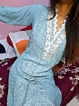 Snapshot of Nencycute1 chatting on 29, 9, 2025 Nencycute1 online show from 29, 9, 2025