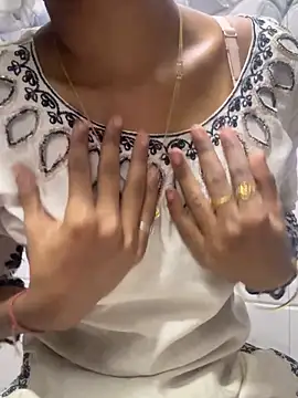 Snapshot of Nencycute1 chatting on 6, 10, 2025 Nencycute1 online show from 6, 10, 2025