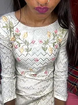 Snapshot of Nencycute1 chatting on 2, 11, 2025 Nencycute1 online show from 2, 11, 2025