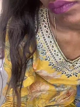 Snapshot of Nencycute1 chatting on 3, 12, 2025 Nencycute1 online show from 3, 12, 2025