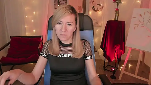 DonnaSmitth online show from 3, 3, 2026