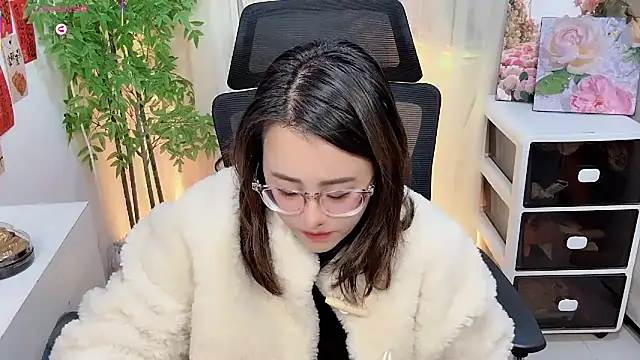 NEWONETO online show from 15, 2, 2026