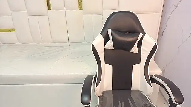 carla tp online show from 30, 11, 2025