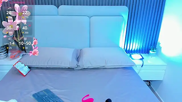 liz  cute online show from 22, 11, 2025