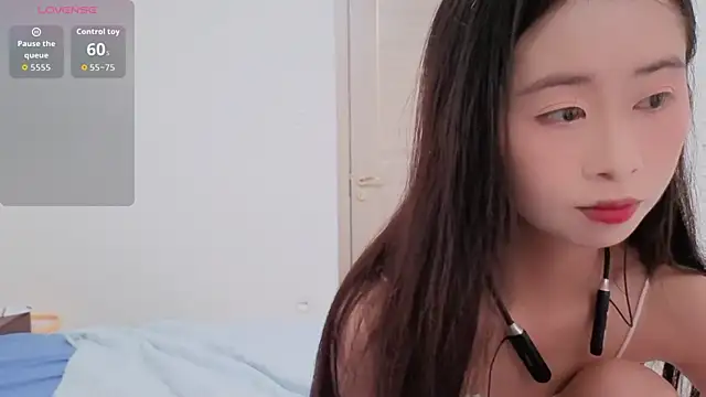 Snapshot of dudu-baby10 chatting on 28, 9, 2025 dudu-baby10 online show from 28, 9, 2025