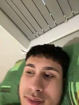 Snapshot of adgymwear1 chatting on 23, 10, 2025 adgymwear1 online show from 23, 10, 2025