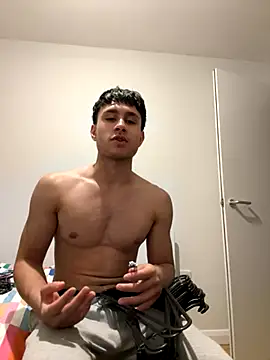 Snapshot of adgymwear1 chatting on 25, 10, 2025 adgymwear1 online show from 25, 10, 2025