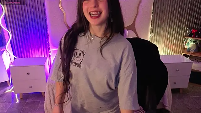 Ixchel tay online show from 23, 3, 2026