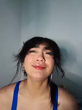 who is milyxx online show from 6, 10, 2025