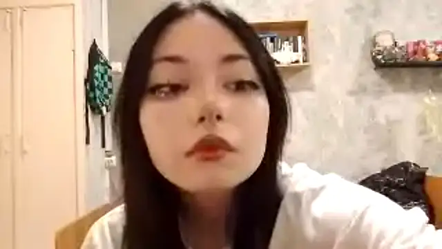 Beeping Creature online show from 1, 11, 2025