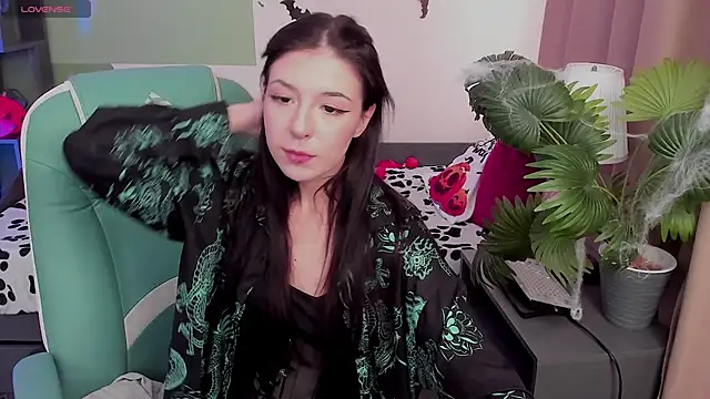 Snapshot of Azaliya_Haze chatting on 23, 10, 2025 Azaliya Haze online show from 23, 10, 2025