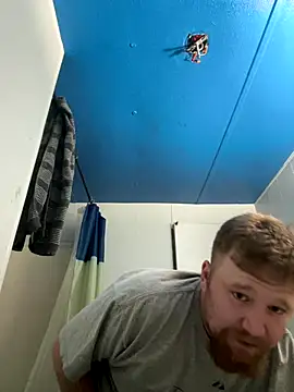 curiousbiguy420 online show from 28, 9, 2025