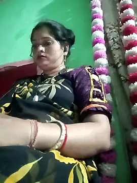 Snapshot of Na_shreya chatting on 18, 10, 2025 Na shreya online show from 18, 10, 2025