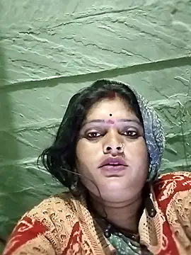 Snapshot of Na_shreya chatting on 8, 11, 2025 Na shreya online show from 8, 11, 2025