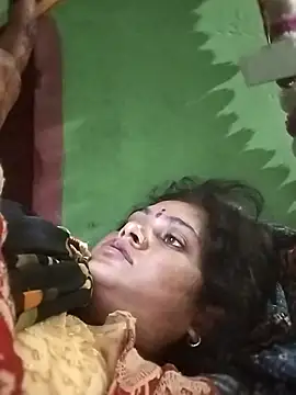 Snapshot of Na_shreya chatting on 1, 12, 2025 Na shreya online show from 1, 12, 2025