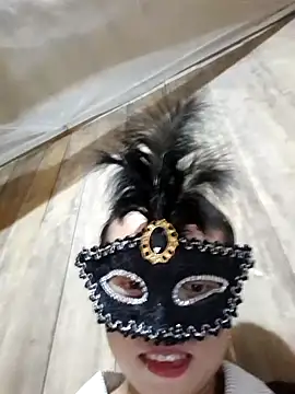 Tuyet xx online show from 1, 10, 2025