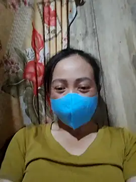 Tuyet xx online show from 8, 10, 2025