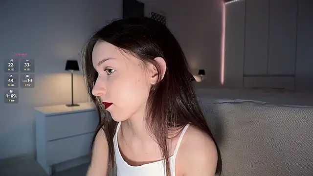 Snapshot of monnymoon chatting on 19, 11, 2025 monnymoon online show from 19, 11, 2025