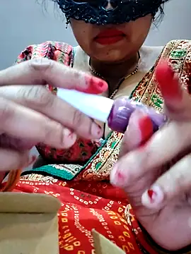 Hot  bhabhi 99 online show from 13, 4, 2026