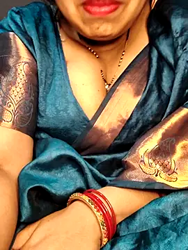 Snapshot of Hot__bhabhi_99 chatting on 21, 6, 2026 Hot bhabhi 99 online show from 21, 6, 2026